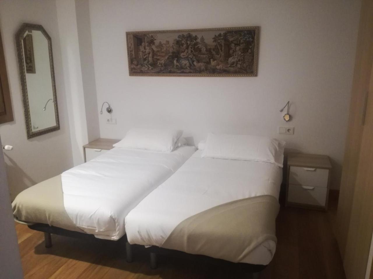Pension Sarasate Pamplona Exterior foto